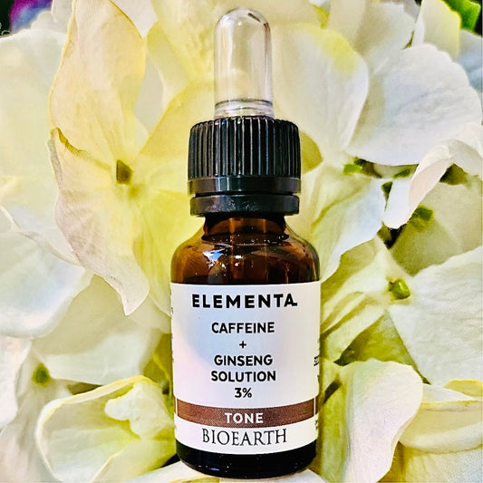 Soluzione concentrata di caffeina 2% ed estratto di ginseng biologico 1% in una base attiva di Aloe vera biologica e Acido Ialuronico da fermentazione naturale.   Nickel Tested