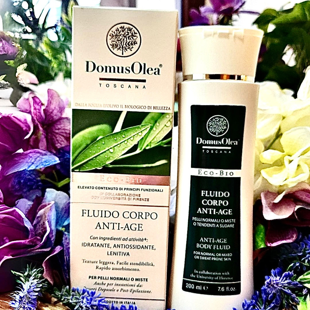 Emulsione leggera e di facile stendibilità, studiata per chi non ama le creme troppo consistenti e per chi tende facilmente a sudare. Dalla profumazione avvolgente e fresca, si assorbe facilmente senza essere evanescente, donando un comfort immediato e un tocco vellutato alla pelle. Adatta a tutti i tipi di pelle, è indicata anche per quelle miste, grazie ai suoi principi funzionali sebo-regolatori, e come doposole e come crema post-epilazione, per il suo contenuto in sostanze lenitive e rigeneranti.