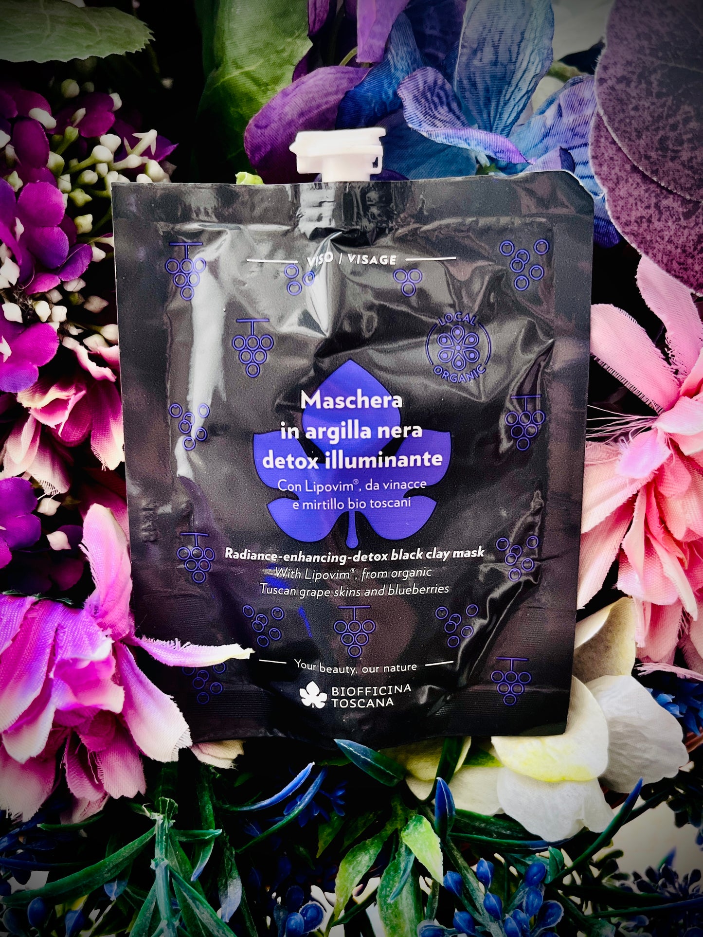 Biofficina Toscana-Maschera in argilla nera detox-illuminante