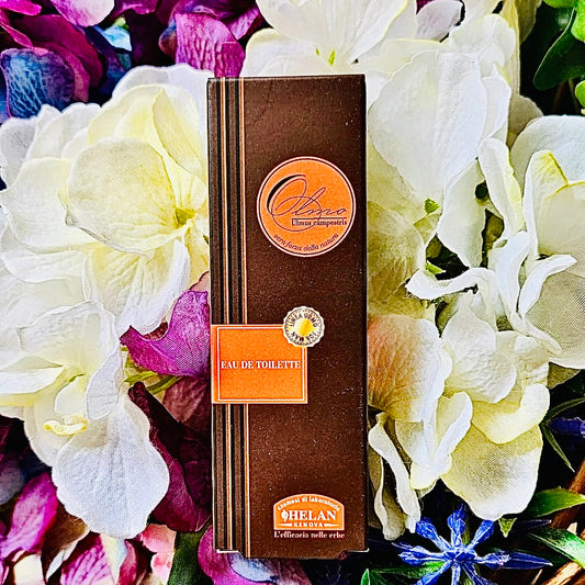 Forza, resistenza alle avversità del clima, grande longevità, ma anche eleganza e imponenza...un fascino frutto di grande equilibrio, nei pratici 10mL
Nota Olfattiva: Fresca, Aromatica, Fougère