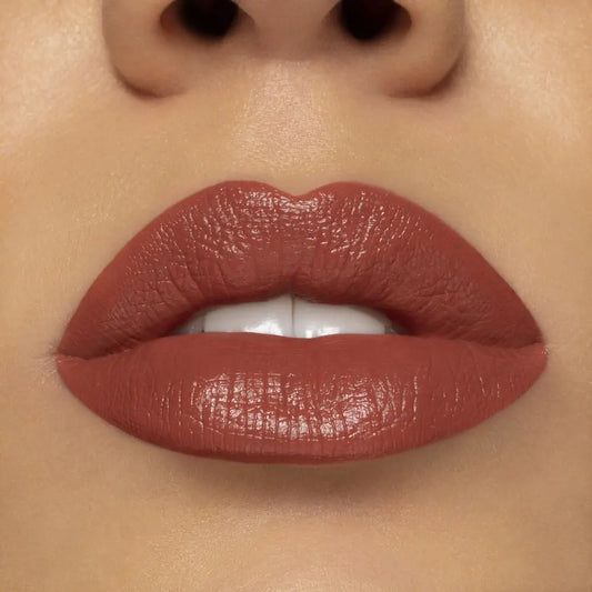 Puro Bio-LIPSTICK CREAMY MATTE-Tonalità 105 – Pesca Nude